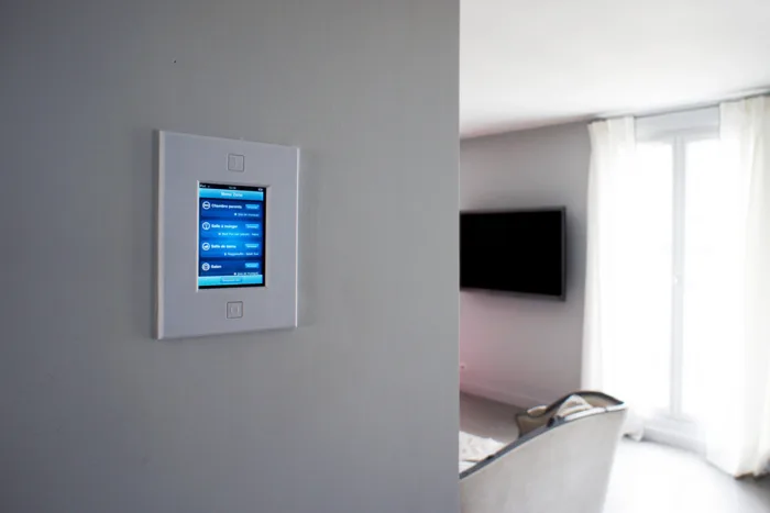 Un système multiroom 4 zones dans un duplex parisien