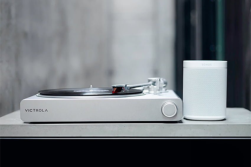 Victrola Stream Carbon : la première platine vinyle compatible Sonos