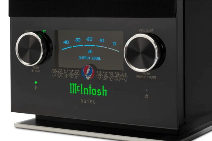 McIntosh x Grateful Dead : les enceintes connectées RS150 et RS250 en éditions limitées