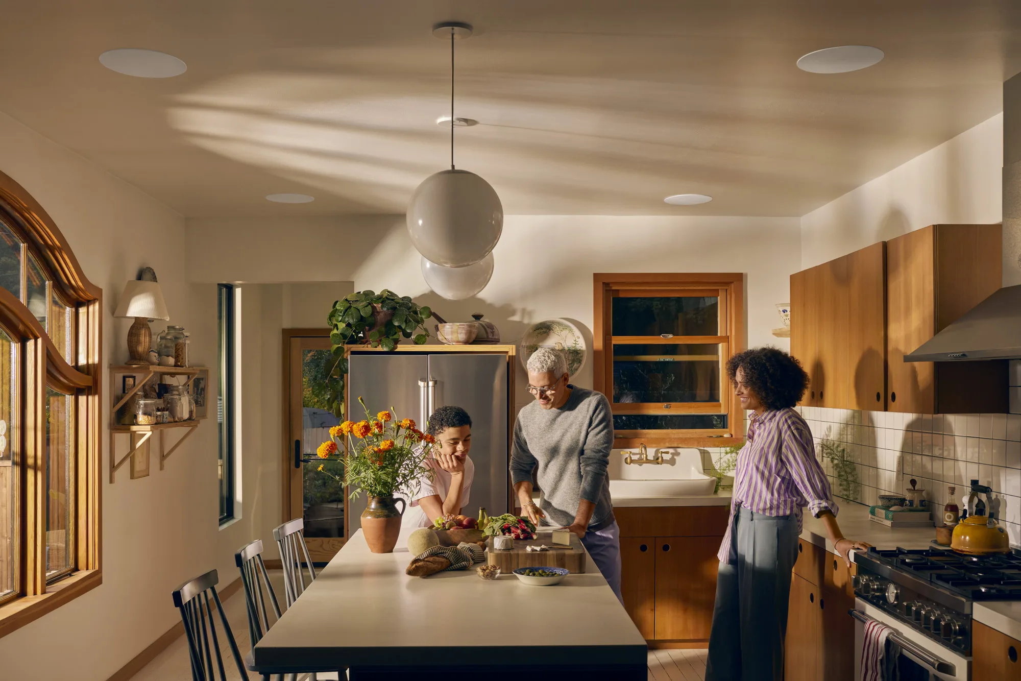 Sonos In-Ceiling 8 SBS-8 lifestyle - Sonos In-Ceiling 8 SBS-8 lifestyle
